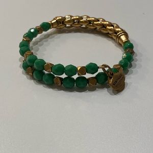 golden/green beaded bracelet